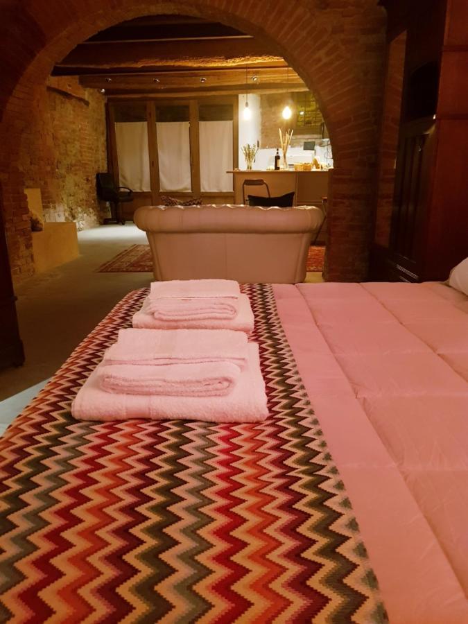 L' Atelier Tuscany Apartment Peccioli Екстериор снимка